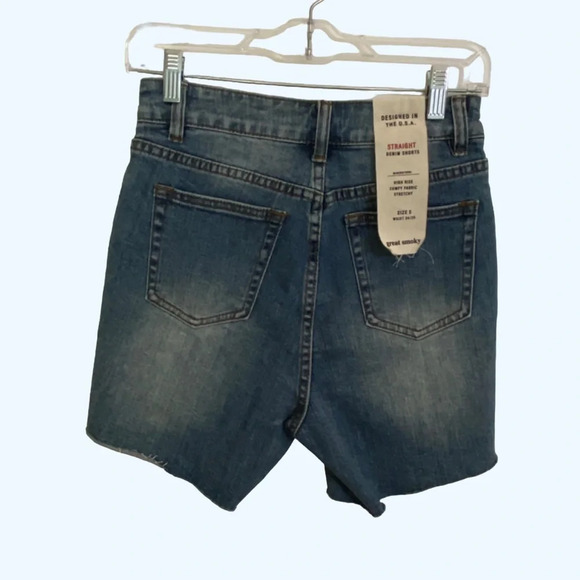 Great Smoky Los Angeles Straight Denim Shorts High Rise Comfy Stretch Cut off Sm - Picture 2 of 5